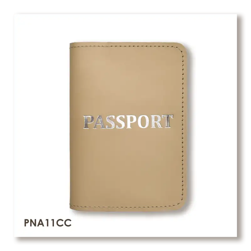 Обложка для паспорта с надписью PASSPORT