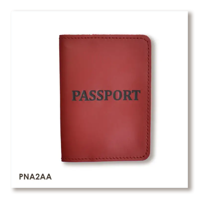 Обложка для паспорта с надписью PASSPORT