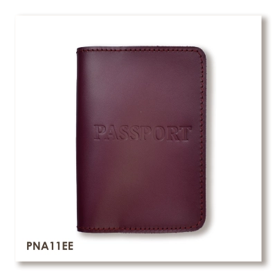 Обложка для паспорта с надписью PASSPORT