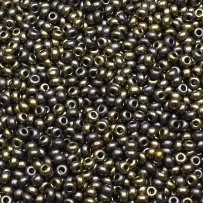 Бисер Preciosa 01670 6/0