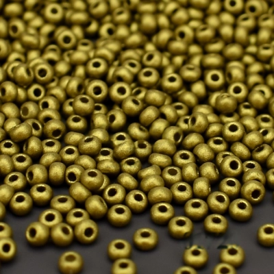 Бисер Preciosa 01720 6/0