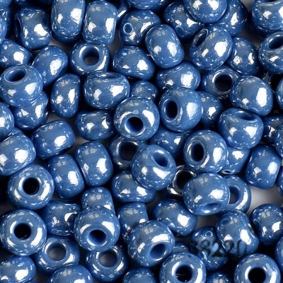 Бисер Preciosa 38220 10/0