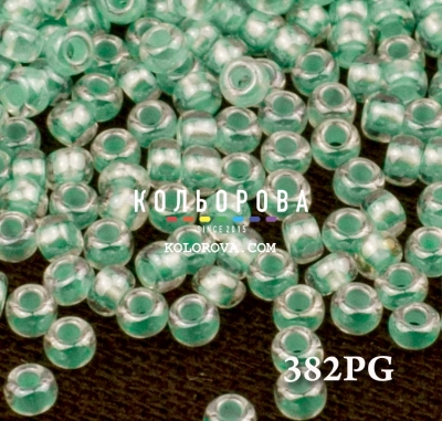 Preciosa 382PG 10/0
